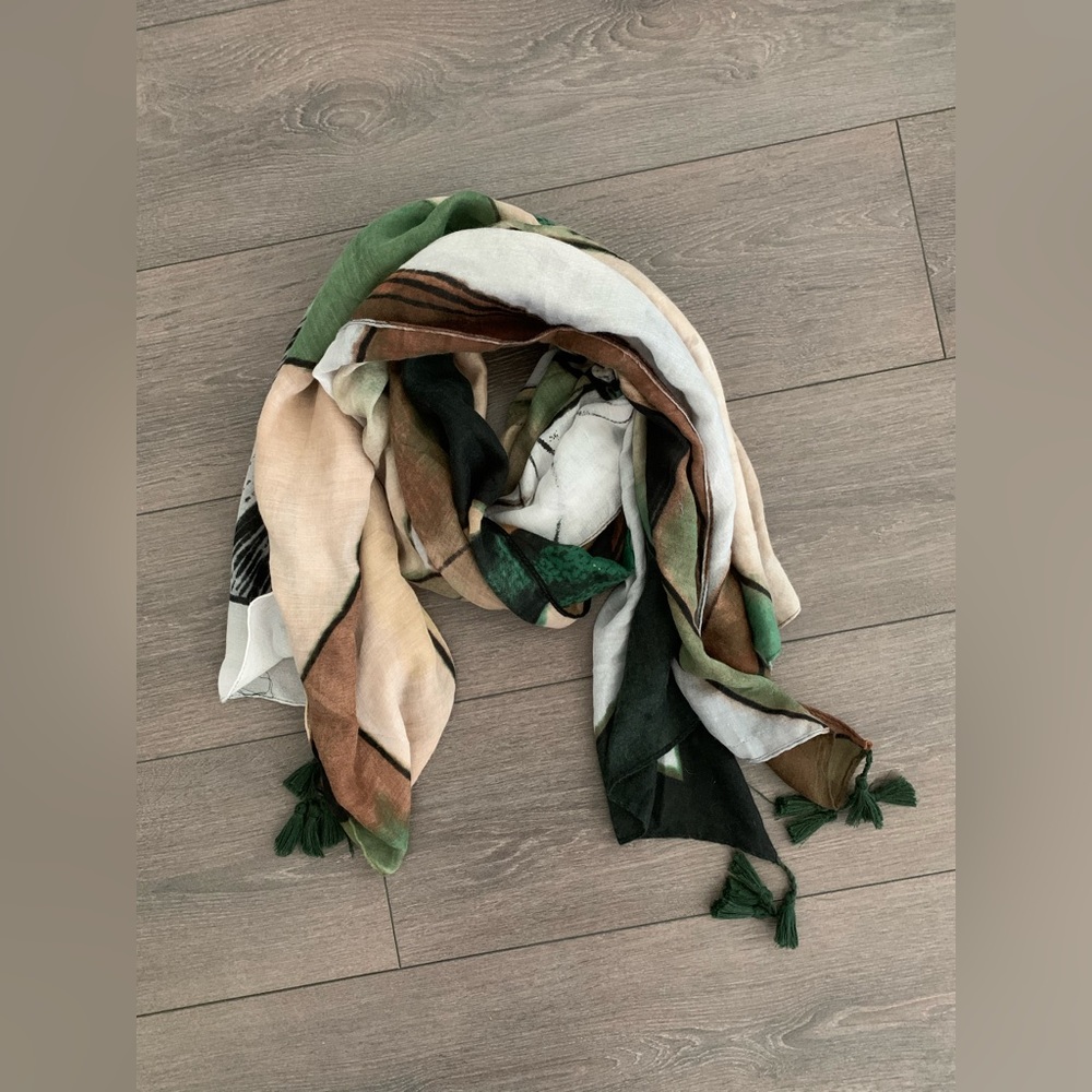 Sandova light scarf accessories